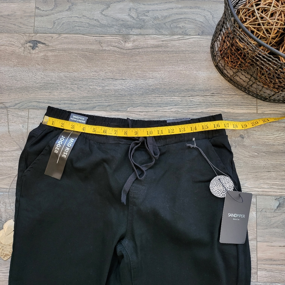 Sandpiper Denim Jogger - Picture 13 of 13